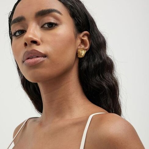 RANKKEF Gold Statement Eearrings Large Chunky Gold Stud Earrings Vintage Earrings for Women Trendy Wing Square Shell Geometric Earrings Jewelry Gift for Women in Saudi Arabia