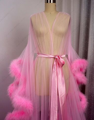 Old Hollywood Feather Robe Sexy Boudoir Robe Feather Bridal Robe Tulle Illusion Long Wedding Scarf New Custom Made in Saudi Arabia