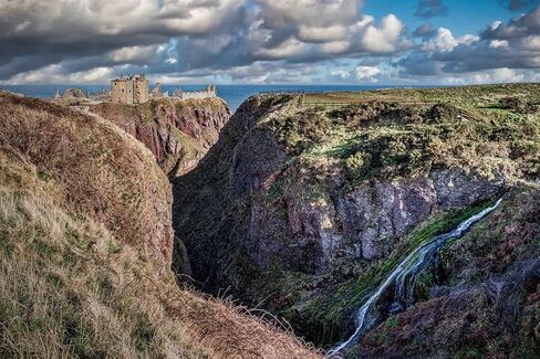 Dunnottar Castle, Stonehaven, Scotland - Print/Canvas/Acrylic/Metal in Kuwait