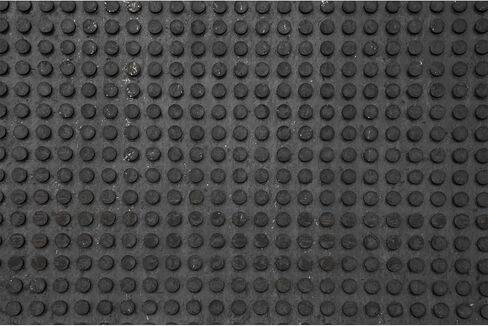Heavy-Duty Rubber Stable Mat 4x6 Non-Slip Horse & Dairy Mat, 3/4" Thickness, Easy Clean Surface, Livestock Barn Flooring, Durable Utility Mat for Barns, Stalls, Trailers, Made in USA in Kuwait