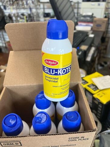 دكتور نايلور FA Dressing Blu-Kote Aerosol (4.5 أونصة) - عبوة جروح مطهرة سريعة الجفاف مكونة من 6 قطع in Kuwait