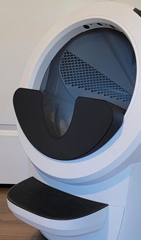 Max Shield for Litter-Robot 4 : Anti-Flicking, One-Piece Design (Black Max Shield) in Kuwait