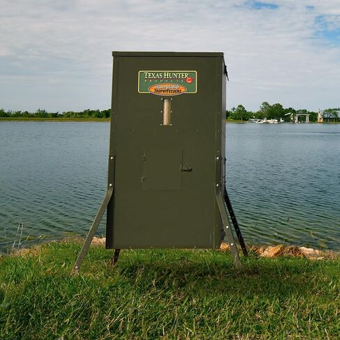 وحدة تغذية أسماك اتجاهية من Texas Hunter مع أرجل قابلة للتعديل - سعة تغذية الأسماك 250 رطل - موديل DF425AL in Kuwait