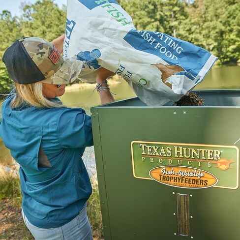 وحدة تغذية أسماك اتجاهية من Texas Hunter مع أرجل قابلة للتعديل - سعة تغذية الأسماك 250 رطل - موديل DF425AL in Kuwait