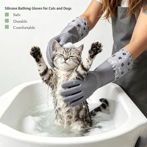 Pet Grooming Long Sleeve Washing Gloves feature silicone grooves design, ideal for both cats and dogs. This set includes 4 pieces in total, coming with a cat bathing bag and a pet hair remover. in Kuwait