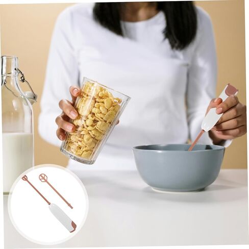 ·TOPPERFUN 1 قطعة خلاط فورمولا كهربائي للأطفال، أداة تحريك مسحوق الحليب المحمولة مقاس 10.1 بوصة مع قضيبين قابلين للفصل، رغوة مشروبات محمولة تعمل بالبطارية لزجاجة الأطفال الرضع، ومستلزمات السفر للأطفال ومجموعة المنزل in Kuwait