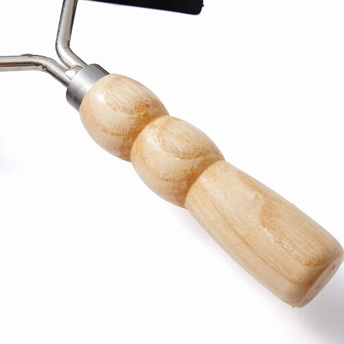 Metal Sweat Scraper for Horses – 2-in-1 Grooming Tool with Rubber Edge and Wooden Handle, Metal Curry Comb for Horses and Cattle, Compact Curved Scraper for Barn, Stable, and Equestrian Care in Kuwait