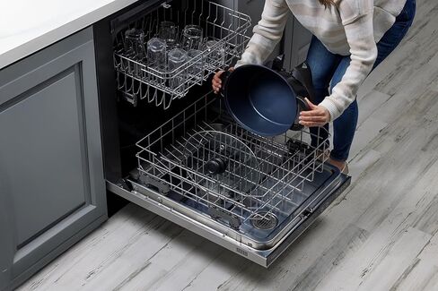 بلاك اند ديكر جهاز طهي متعدد رقمي بحجم 7 كيو تي، حجم عائلي، وظائف 7 في 1، تقنية Neat 'N Clean™، طهي بطيء، بخار/غليان، تحميص دقيق، تحمير/قلي، أرز، فيديو رائع، الحفاظ على الدفء، سيراميك غير لاصق in Kuwait