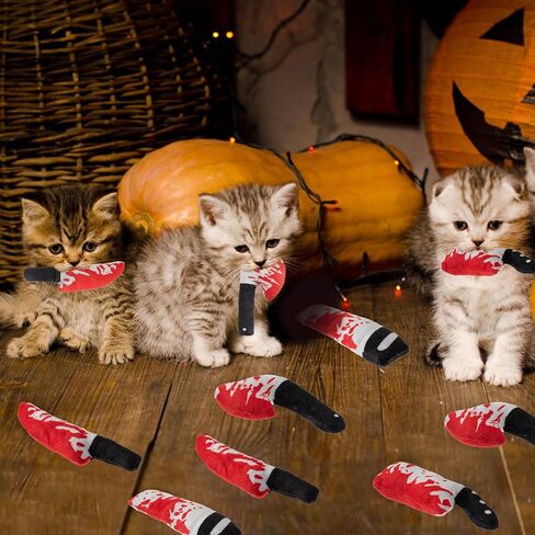 8pcs Catnip Toy, Indoor Knife Shaped Cat Toy Horror Plush Interactive Chew Bite Toys for Halloween Christmas Cat Kitten Indoor Festive Holiday Cat Lover Gift in Kuwait