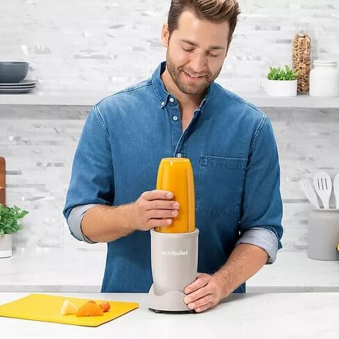 NutriBullet Pro 900W Single-Serve Blender Exclusive Bundle – Multi-Speed, Easy Clean, Ideal for Smoothies & Shakes, Durable Stainless Steel Blades, Includes 1x32oz Blender Cup & 2x24oz - Matte Sand in Kuwait