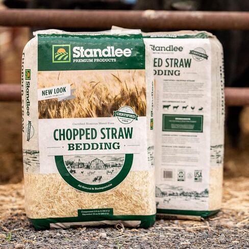 Standlee Hay Company Wheat or Barley Chopped Straw for Animal Bedding in Kuwait
