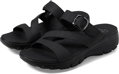 صندل نسائي من Skechers سهل الانزلاق in Saudi Arabia