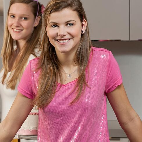 AnalysisyLove 21st Birthday Gifts for Her, Sterling Silver Infinity 2 Circle Necklace for Daughter, Gifts for 21 Year Old Women, Birthday Party Friendship Gift Ideas for Her in Kuwait