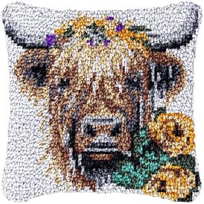 Flower Highland Cow Latch Hook Pillow Cover Kits for DIY Handmade Throw Pillow Cross Stitch Latch Hook Pillowcase Rug Kits with Preprinted Canvas Crochet Yarn Kits Needlework Crafts 17'' X 17''(a4)