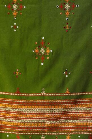 Shawl from Kutch with Embroidered Bootis and Mirrors - Wool in Saudi Arabia