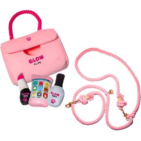 مجموعة Glow Pups "Fashion Forward Walking Bundle: مجموعة لعبة محفظة قطيفة للكلاب على طراز مصمم وردي (تتضمن هاتف مخالب وأحمر شفاه وطلاء أظافر) + مقود كلب من الحبال باللون الوردي الفاتح المتطابق بدون استخدام اليدين (مجموعة مكونة من 5 قطع) in Kuwait