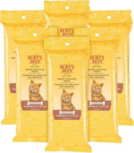 Burt's Bees for Pets Cat Dander Remover Wipes, Colloidal Oat Flour and Aloe to Soothe Dry Skin and Reduce Flaking, Unscented Grooming Cloths for Cats and Kittens, 50 Count - 3 Pack in Kuwait