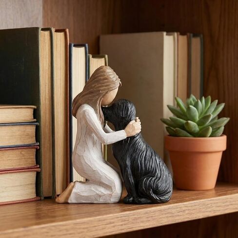 Girl Hugging Black Dog Figurine, Black Lab Memorial Gifts Resin Dog Sculpture, Dog Memorial Statue for Pet Loss, Home Decor Dog Statue for Shelf Desk Nightstand, Dog Lover Gift in Kuwait