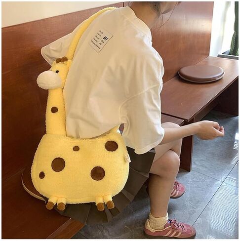 Giraffe Plush Crossbody Bag for Girls Teens Women, Kawaii Cute Mini Shoulder Purse with Zipper, Stuffed Animal Gift in Kuwait