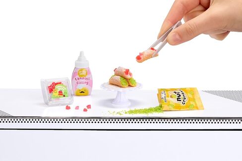 MGA's Miniverse Make It Mini Cafe Series 6، مقتنيات صغيرة - تغليف غامض غامض، DIY، لعب الراتنج، طبق الأصل من الطعام، غير صالح للأكل، جامعي، 8+ in Kuwait