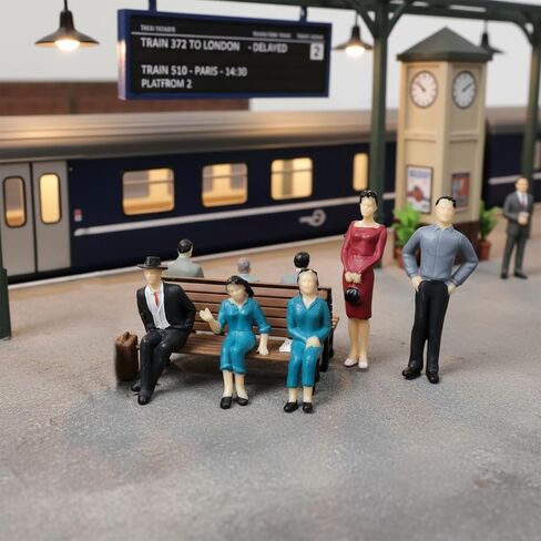 Sibba 14 Pcs Painted Figures, 1: 25 Scale Painted Model People Figurines Seated and Standing, Little People Toys Tiny Model for Diorama, Train Layouts, Architecture Models in Kuwait