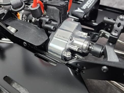 مجموعة الدوران العكسي من الألومنيوم من H-TECH RC CNC لملحقات Vanquish VRD Mullet 1/10 in Kuwait