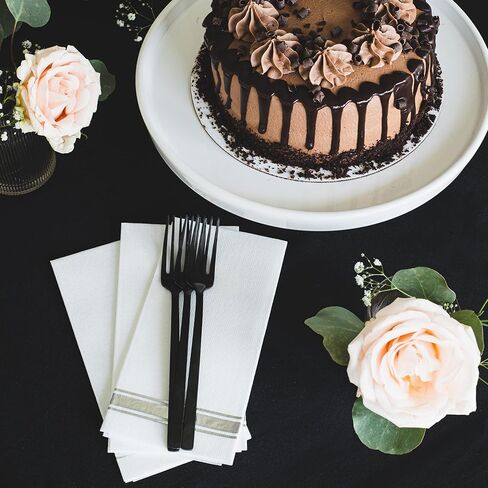 مناديل عشاء ذهبية لامعة على أبيض للاستعمال مرة واحدة، ملمس يشبه الكتان، ورق لب زغب ناعم - 50 عبوة، 8.5 بوصة × 4 بوصة - اسم الطراز: Bold Bliss in Kuwait