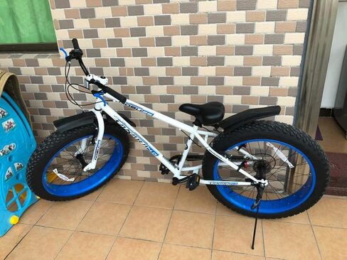 مصدات الدراجة مقاس 26 بوصة، مصدات أمامية وخلفية لإطارات الدراجة الجبلية لركوب الدراجات على الطرق الجبلية بإطارات سميكة لركوب الدراجات في الهواء الطلق. in Kuwait