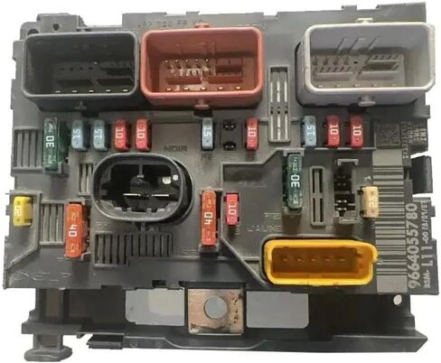 Fuse Box Control Unit Assembly 9664055780 9664826080 9661708280 9661087080 9659741880 Compatible with Low Configuration BSM L11=L04 in Kuwait