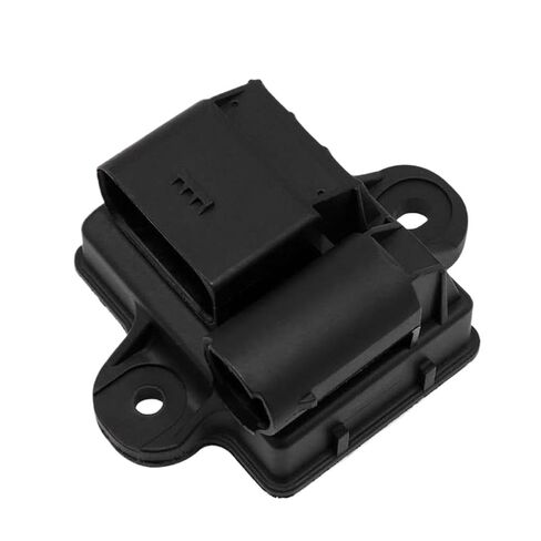 Car Preheat Plug Module Relay Compatible with A Class B Class C Class E Class W176 W204 A6519000900 A6519005502 A6519002203 in Kuwait
