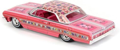 Greenlight 1/64 1964 Chevrolet Impala Lowrider, Gypsy Rose, California Lowriders 63010-A in Kuwait