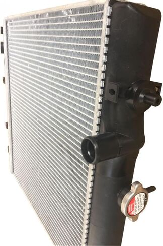 3C001-17100 رادياتير محرك يناسب جرارات كوبوتا M5040 M5140 M6040 M6060 M7040 M7060 in Kuwait