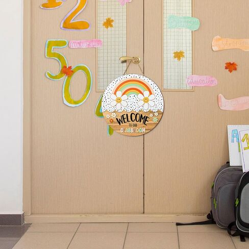 JarThenaAMCS Boho Classroom ترحيب علامة العودة إلى المدرسة علامة باب المعلم مرحبًا بكم في إكليل شماعات باب الفصل الدراسي الخاص بنا لليوم الأول من لوحة إعلانات المدرسة ديكور جدار النافذة، 11.4 بوصة in Kuwait