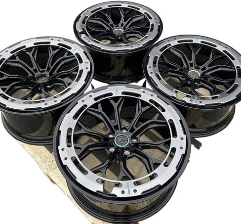 Forged Aluminum Wheels with Carbon Fiber Ring, 18-24 Inch Diameter, 5x112 Bolt Pattern in Kuwait