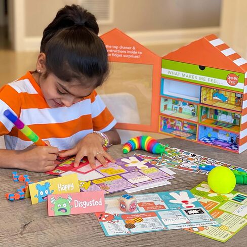 افتح The Joy House of Emotions - مجموعة مسرح عاطفية يمكنك صنعها بنفسك للأطفال الذين تتراوح أعمارهم بين 4 و12 عامًا، وأنشطة التعلم العاطفي الاجتماعي (SEL)، والحرف الإبداعية للذكاء العاطفي واليقظة الذهنية in Kuwait