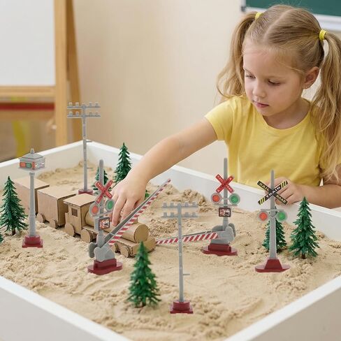 TOYANDONA 8 قطع نموذج قطار إشارات المرور وعلامات عبور السكك الحديدية مجموعة أضواء إشارة السكك الحديدية الصغيرة لطاولة الرمل DIY ملحقات تصميم المناظر الطبيعية الصغيرة in Kuwait