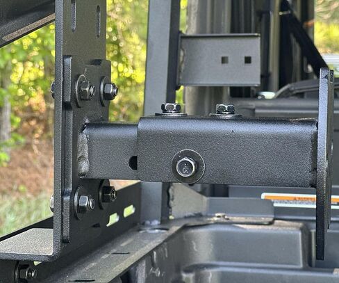 SEIZMIK UTV Bed Rack Spare Tire Holder Mount | Fits 27"-35" Tires | Works with SEIZMIK Full Height Bed Rack | Compatible with Polaris Ranger and Can-Am Defender in Kuwait