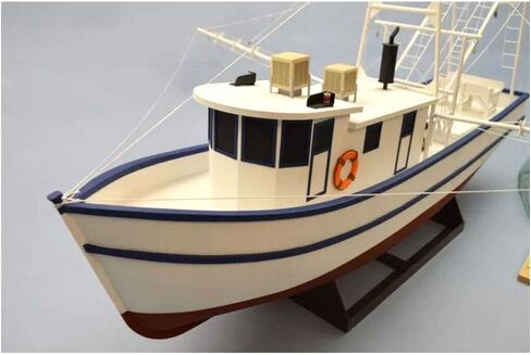 Dumas Products Inc. 1/24 Rusty Coastal Shrimp Boat Kit 36" DUM1271 in Kuwait