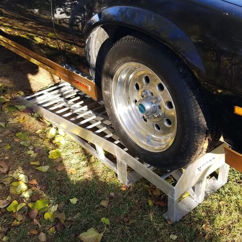 Titan Ramps Low Profile Aluminum Car Ramps Pair 3,000 LB Capacity for Oil Change in Kuwait