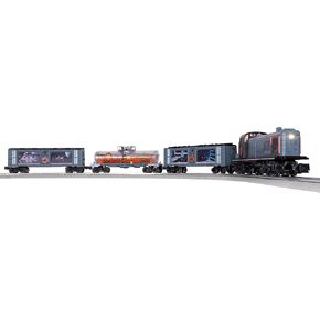 مجموعة القطارات الكهربائية ليونيل ديزني ستار وورز إمباير RS-3 LionChief O Gauge مع بلوتوث 5.0 وجهاز التحكم عن بعد وسيارات الشحن وFasTrack - أضواء وأصوات جاهزة للتشغيل، مجموعة قطارات نموذجية، للأعمار من 14 عامًا فما فوق in Kuwait