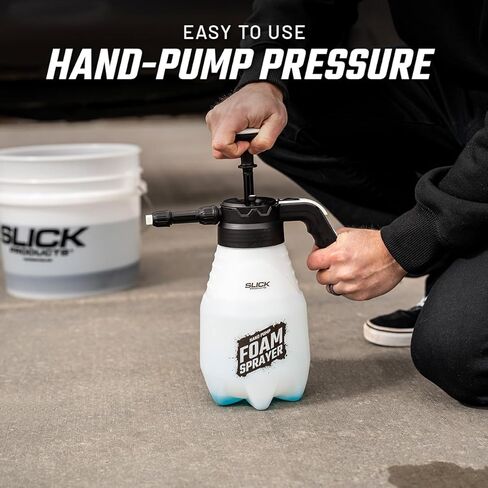 بخاخ رغوة مضخة يدوية من Slick Products - بخاخ رغوة وضباب محمول 70 أونصة للسيارات والشاحنات والدراجات النارية ومركبات ATV وUTVs وتنظيف المركبات على الطرق الوعرة بدون غسالة الضغط in Kuwait