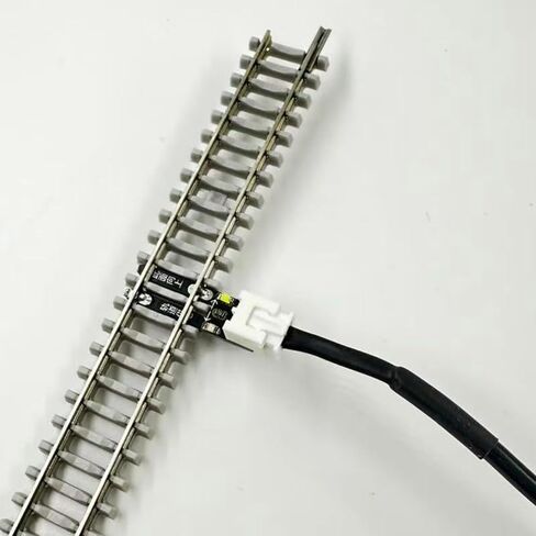 طقم التحكم في مسار القطار N Scale مع وحدة التحكم القياسية Power Pack، رمادي، مسار 11 بوصة، 5 قطع in Kuwait
