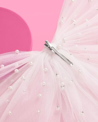 xo, Fetti Pearl Bikini Bow | Bachelorette Pool Party, Bathing Suit Accessory, Beach Bach, Summer Bride To Be Swimsuit Outfit, Bridal Shower, White Tulle in Kuwait