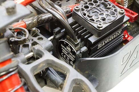 دعم محرك ABS لـ Arrma 8s Firma 1250kv - يناسب 1/5 كراتون وللمنبوذ 4wd، الاتجاه: غير مسجل in Kuwait