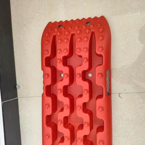Anavaboco Vehicle recovery traction boards of metal Off-road towing board, suitable for four-wheel drive vehicles, trucks, and jeeps. in Kuwait