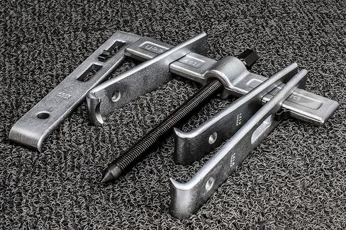 URREA 10-Ton Straight Jaw Puller Set - 8-piece Mechanical Gear Puller with Interchangable & Adjustable Jaws - 4232SJ in Kuwait