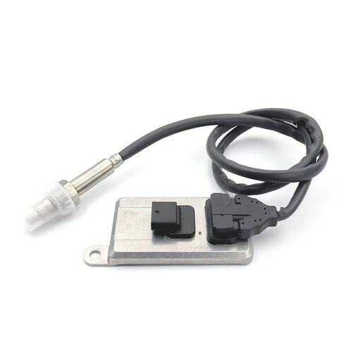 5WK96775A 5801754014 مستشعر النيتروجين والأكسجين مستشعر Nox متوافق مع شاحنات ايفيكو الحافلات عادم الديزل ملحقات السيارة. in Kuwait
