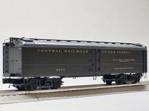 M.T.H. Electric Trains MTH Premier Jersey Central R50B Express Reefer #5007 O Gauge 20-94751-5007 in Kuwait