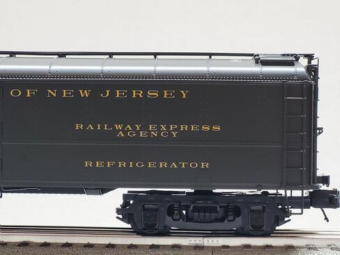 M.T.H. Electric Trains MTH Premier Jersey Central R50B Express Reefer #5007 O Gauge 20-94751-5007 in Kuwait
