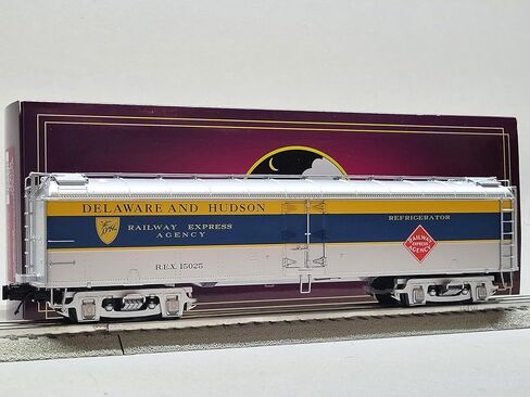 M.T.H. Electric Trains MTH Premier Delaware & Hudson R50B Express Reefer #15025 O Gauge 20-94755-15025 in Kuwait
